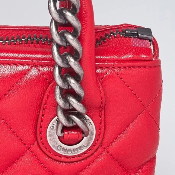 Chanel Red Quilted Leather Small Boy Chained Tote Bag - Picture 9 of 12